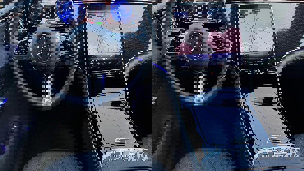 Mercedes-Benz EQE de 2024