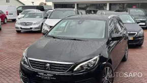 Peugeot 308 1.2 PureTech Allure de 2021