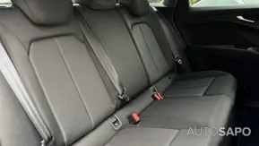 Audi Q4 45 quattro 82 kWH de 2024