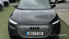 Audi Q4 45 quattro 82 kWH de 2024