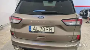 Ford Kuga de 2021