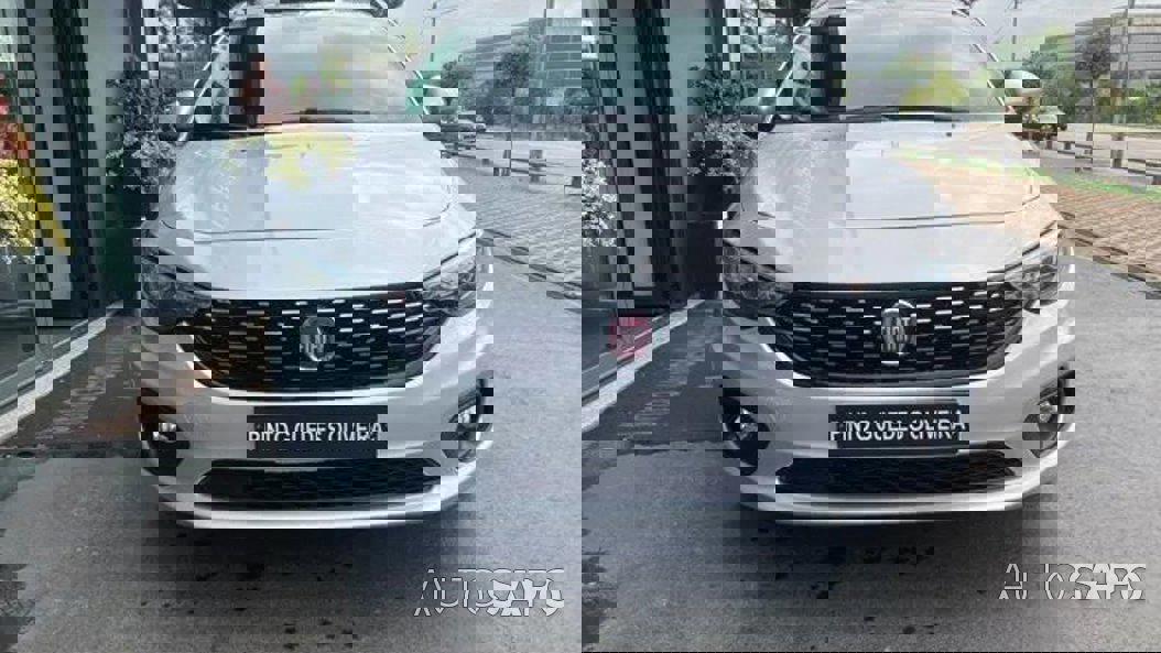 Fiat Tipo 1.3 M-Jet Lounge J17 de 2018