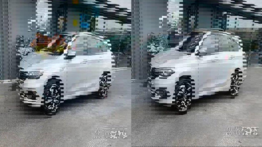 Fiat Tipo 1.3 M-Jet Lounge J17 de 2018