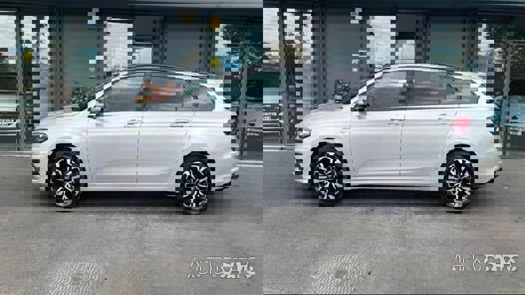 Fiat Tipo 1.3 M-Jet Lounge J17 de 2018