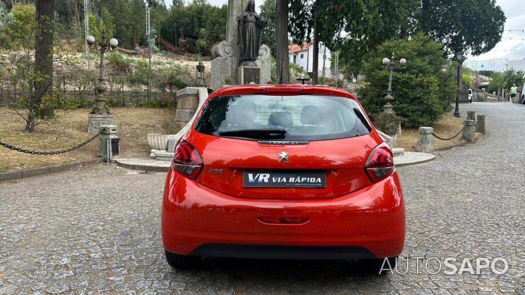 Peugeot 208 1.2 PureTech Active de 2015