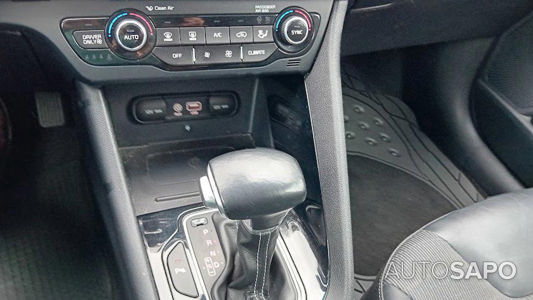 Kia Niro 1.6 GDi PHEV EX de 2017