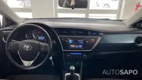 Toyota Auris 1.4 D-4D Exclusive+P.Sport de 2013