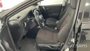 Toyota Auris 1.4 D-4D Exclusive+P.Sport de 2013