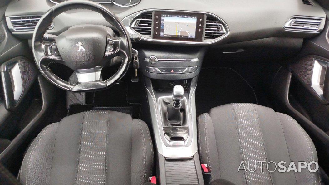 Peugeot 308 de 2016