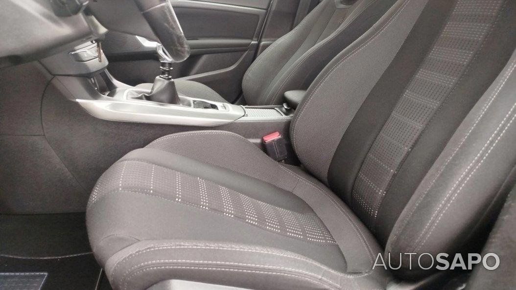 Peugeot 308 de 2016