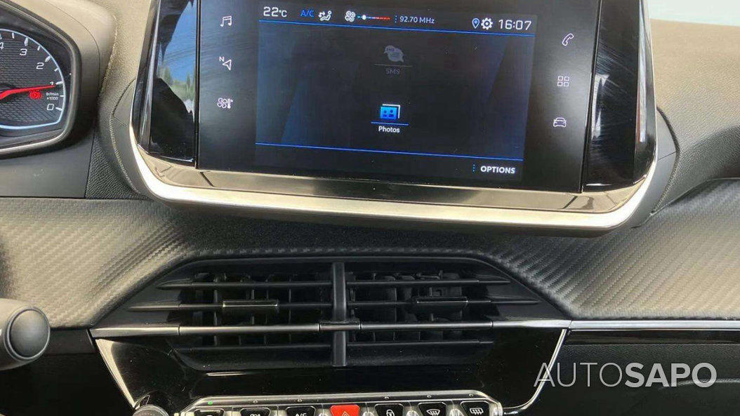Peugeot 208 1.2 PureTech Active de 2022