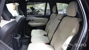 Volvo XC90 2.0 T8 PHEV R-Design AWD de 2022