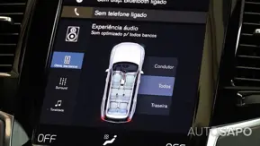 Volvo XC90 2.0 T8 PHEV R-Design AWD de 2022