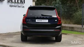 Volvo XC90 2.0 T8 PHEV R-Design AWD de 2022