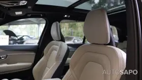 Volvo XC90 2.0 T8 PHEV R-Design AWD de 2022
