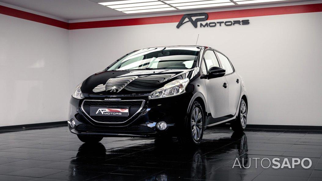 Peugeot 208 de 2015