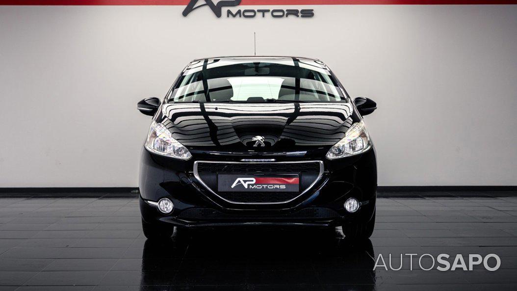 Peugeot 208 de 2015