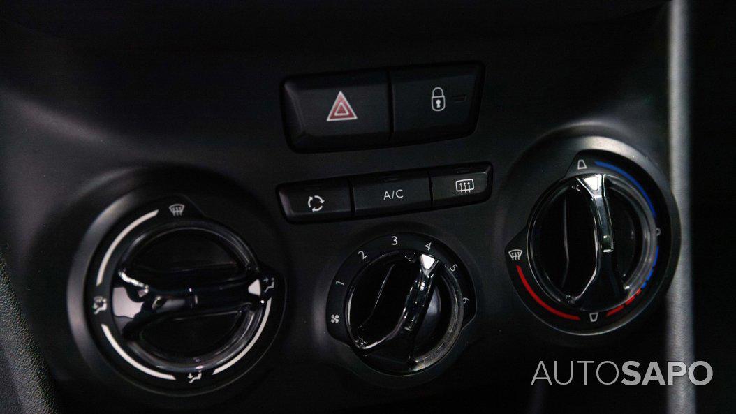 Peugeot 208 de 2015
