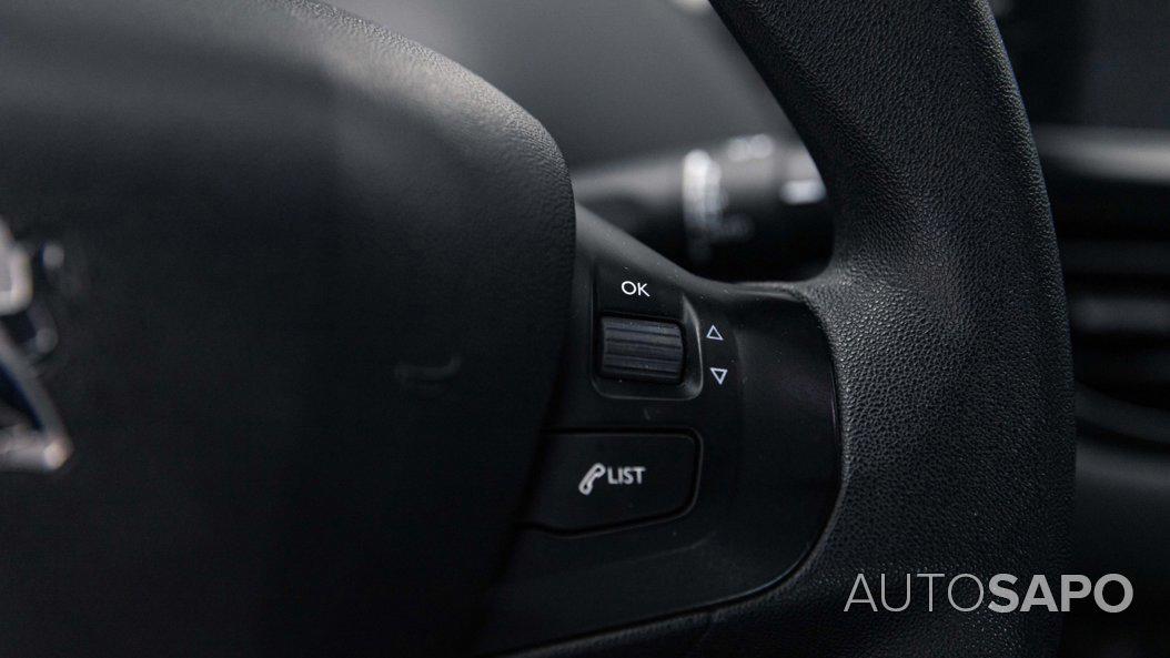 Peugeot 208 de 2015