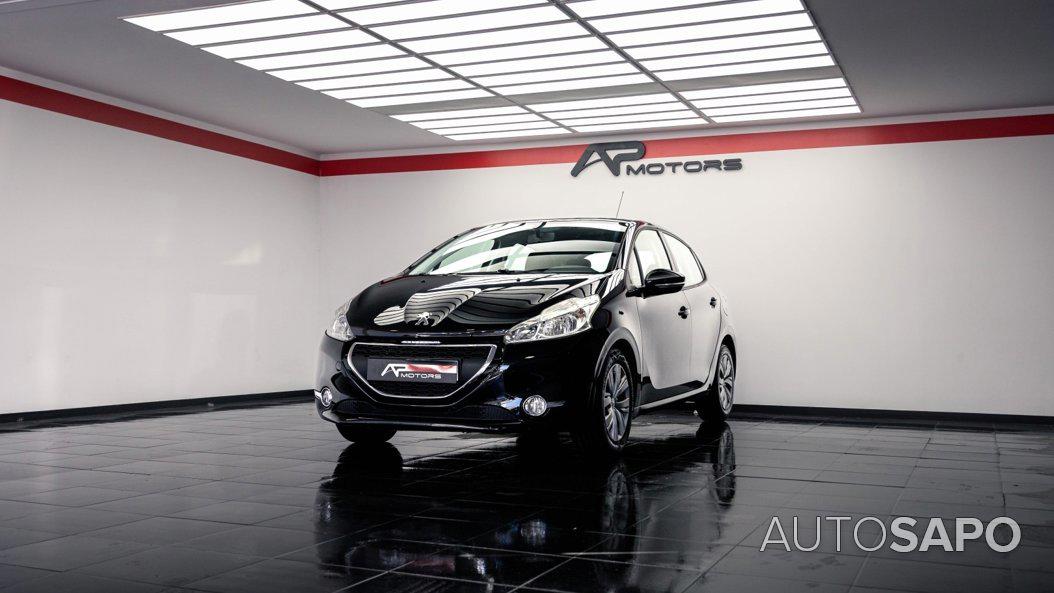 Peugeot 208 de 2015