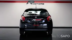 Peugeot 208 de 2015
