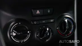 Peugeot 208 de 2015