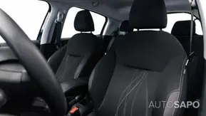 Peugeot 208 de 2015