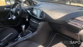 Peugeot 308 de 2015
