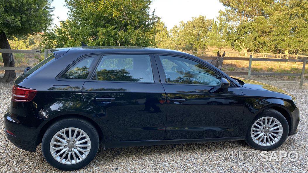 Audi A3 1.6 TDI 110 Attraction Sportback de 2016