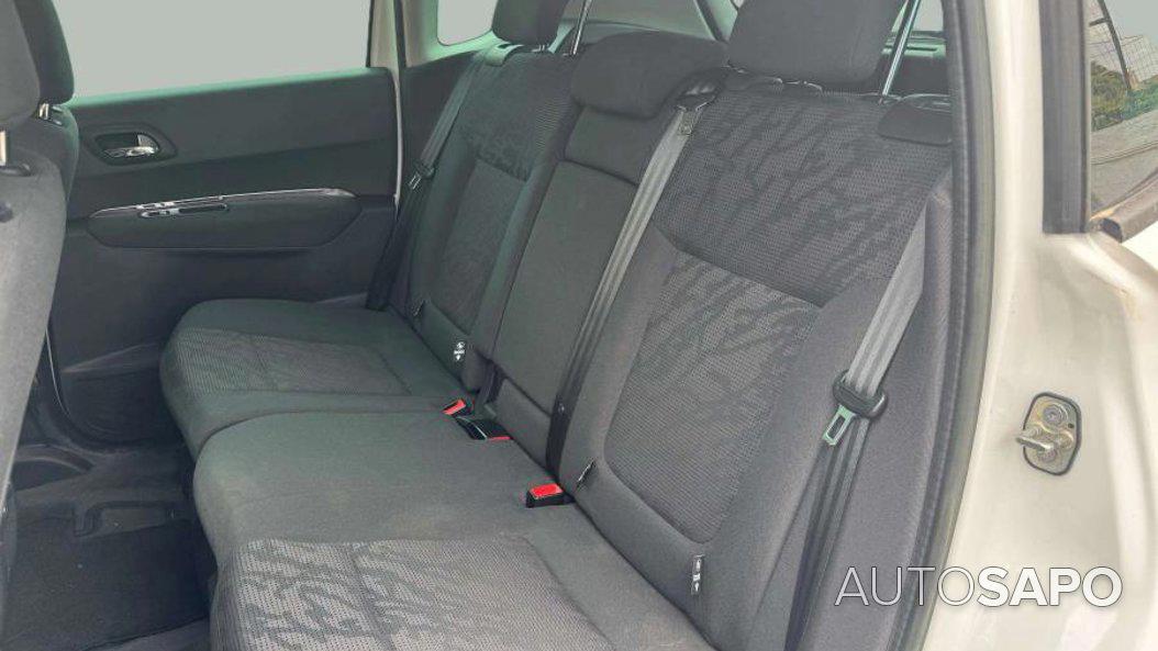 Peugeot 3008 2.0 HDi Hybrid4 85g de 2013