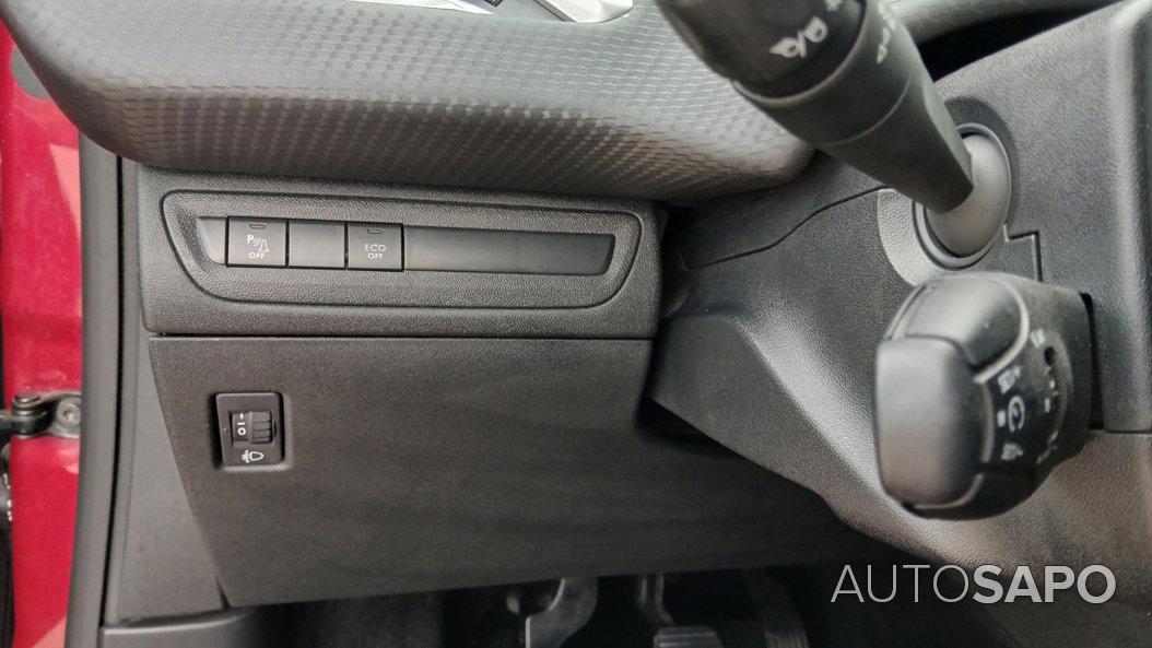 Peugeot 2008 1.2 PureTech Signature de 2019