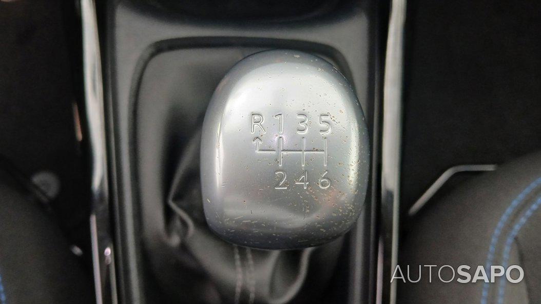 Peugeot 2008 1.2 PureTech Signature de 2019