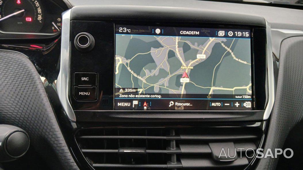 Peugeot 2008 1.2 PureTech Signature de 2019