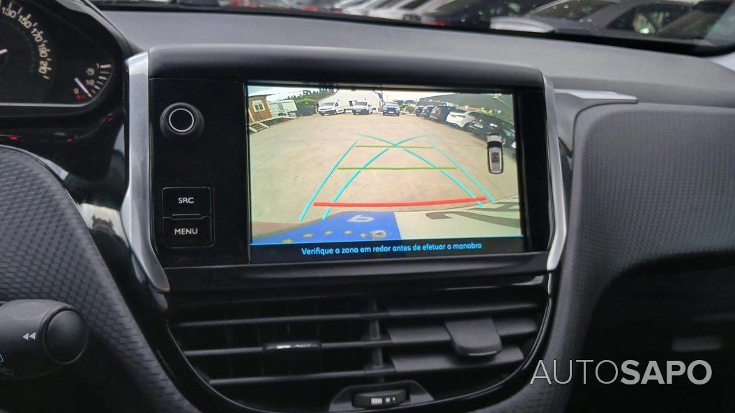 Peugeot 2008 1.2 PureTech Signature de 2019