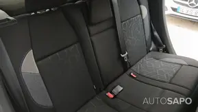 Peugeot 2008 1.2 PureTech Signature de 2019