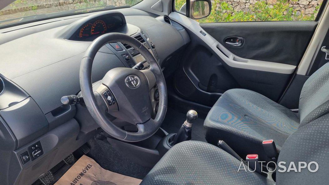 Toyota Yaris 1.0 VVT-i Comfort+AC de 2010