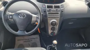 Toyota Yaris 1.0 VVT-i Comfort+AC de 2010