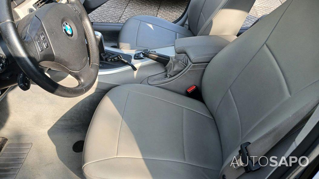 BMW Série 3 320 d Touring EfficientD.Navigation de 2012