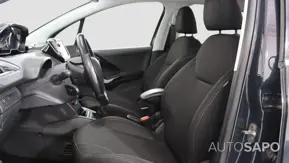 Peugeot 208 1.2 PureTech Allure de 2019