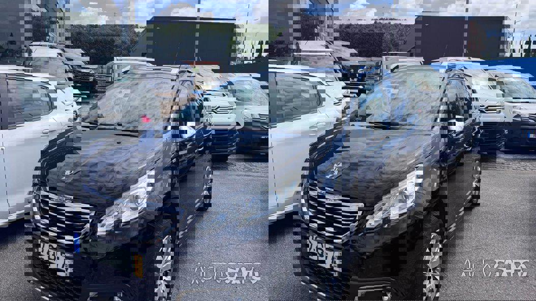 Peugeot 2008 1.2 PureTech Allure de 2015