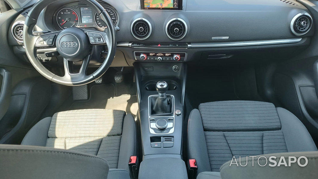 Audi A3 Sportback 1.6 TDI S-line de 2017