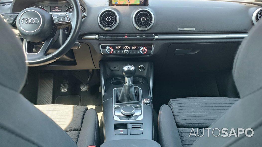 Audi A3 Sportback 1.6 TDI S-line de 2017