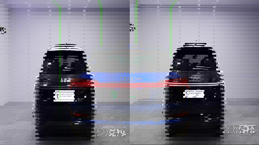 Audi e-tron 55 quattro S line de 2020