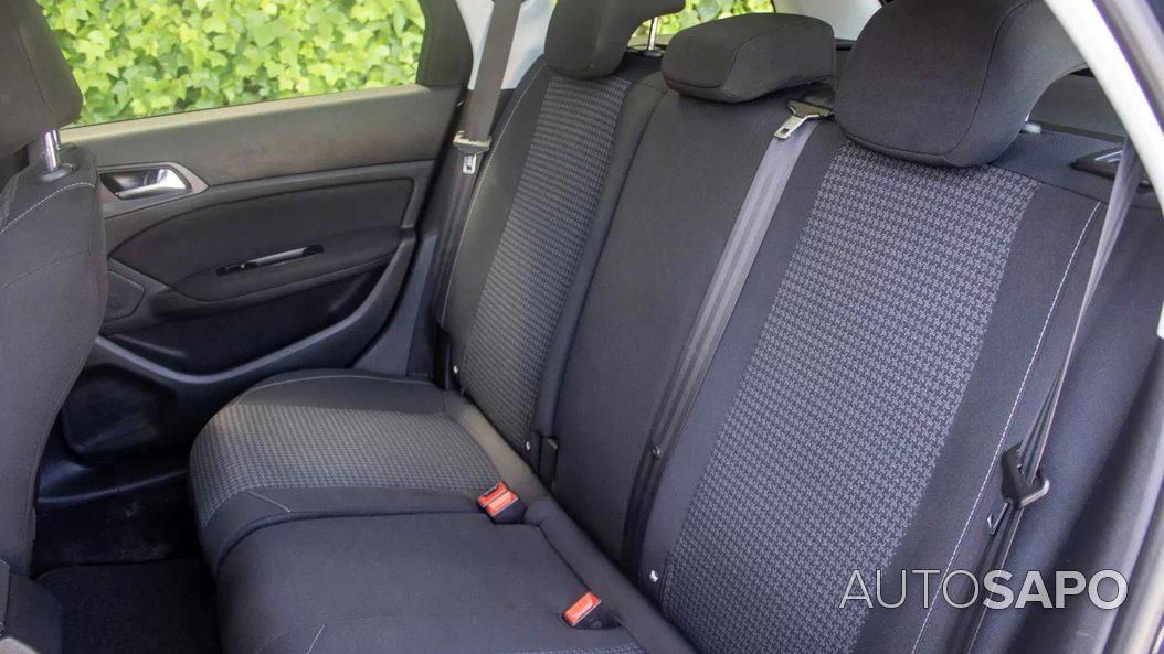 Peugeot 308 1.5 BlueHDi Style EAT8 de 2018