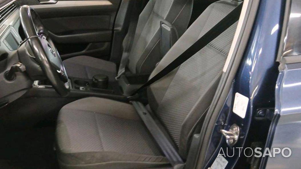 Volkswagen Passat 1.6 TDi Confortline de 2015