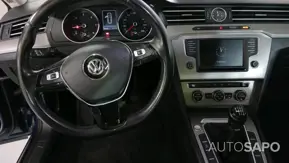 Volkswagen Passat 1.6 TDi Confortline de 2015