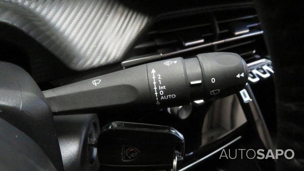 Peugeot 2008 1.2 PureTech Allure Pack de 2024