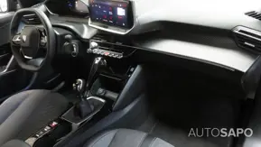 Peugeot 2008 1.2 PureTech Allure Pack de 2024
