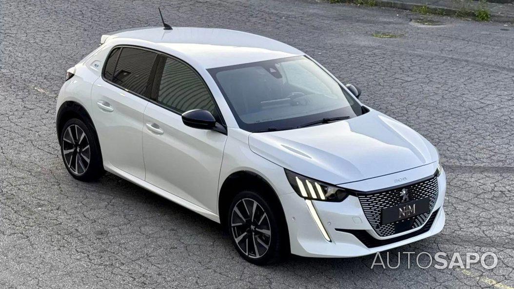 Peugeot E-208 GT de 2021