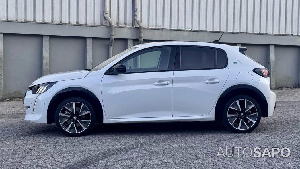 Peugeot E-208 GT de 2021